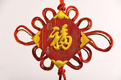 《如龙7外传：无名之龙》12分钟试玩视频展示蜘蛛侠技能